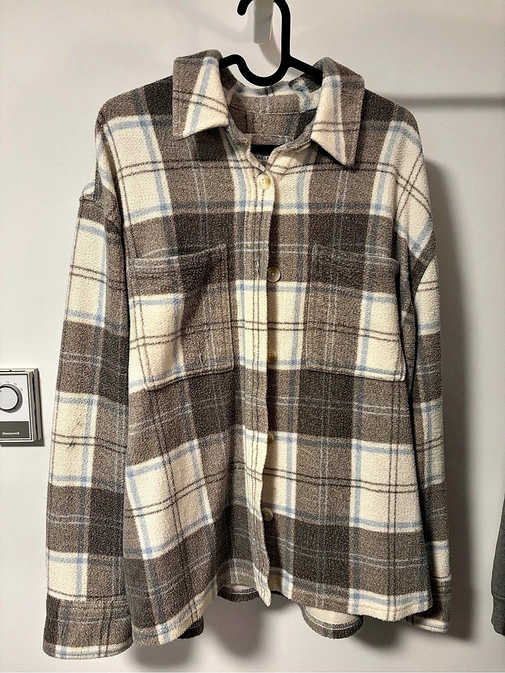 Chemise shacket à carreaux American Eagle beige brun bleu – M